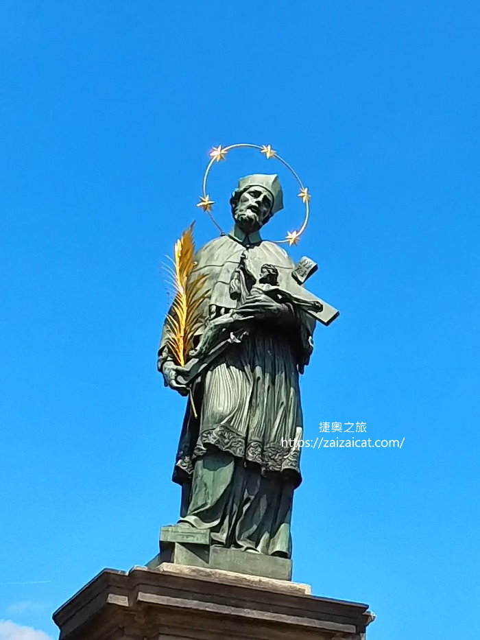 聖約翰‧尼博姆克雕像