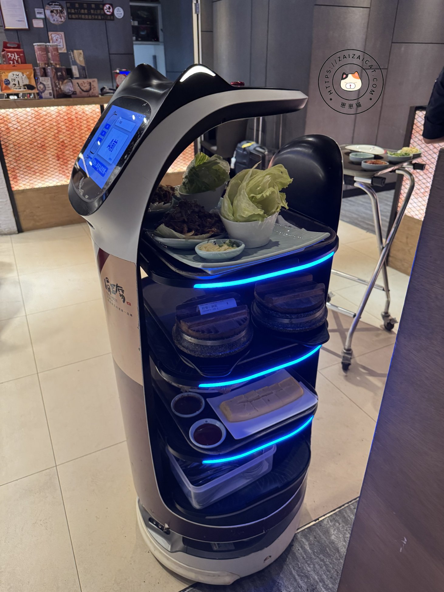 送餐機器人